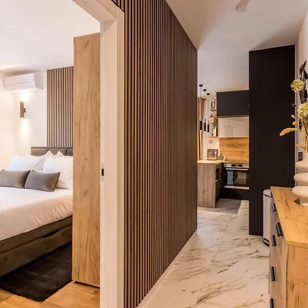 Luxmar Residences Podstrana