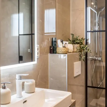 Luxmar Residences Lägenhet *