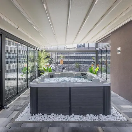 Luxmar Residences * Podstrana