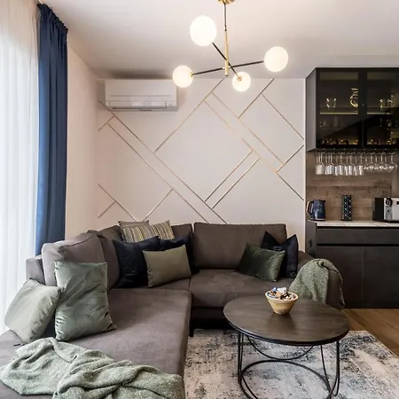 Luxmar Residences Podstrana