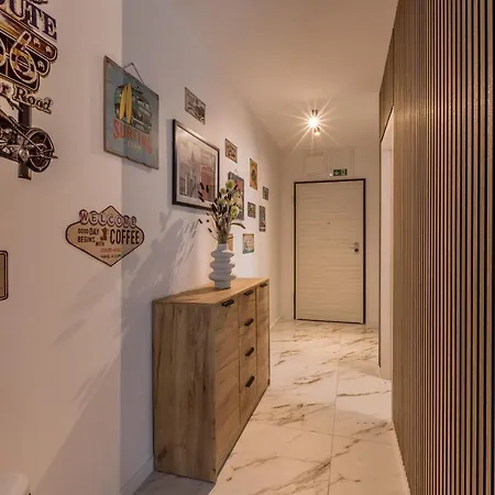 Luxmar Residences *