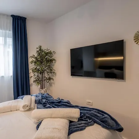 Luxmar Residences Podstrana